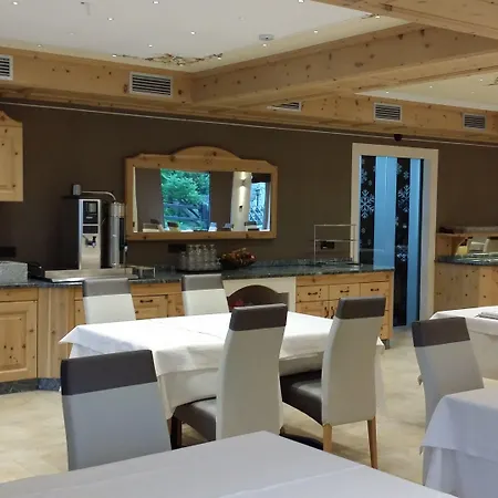 酒店 阿尔巴酒店 3*