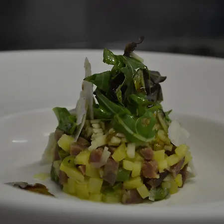 阿尔巴酒店 酒店 利维尼奥