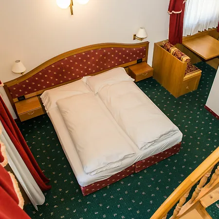 Hotel Alba 3*